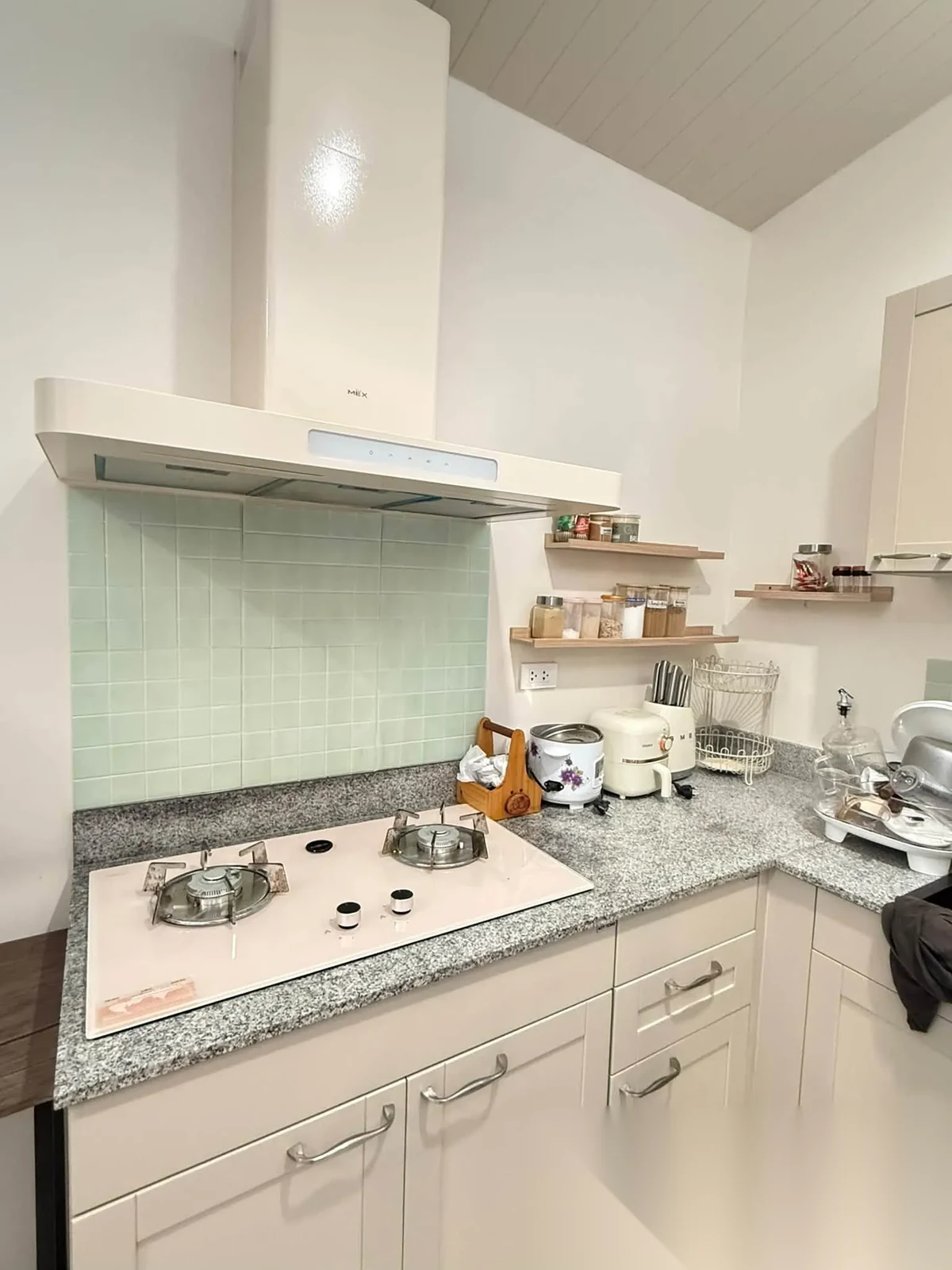 3 Bedroom Townhouse for rent at The Wish 3 Paklok complex · Pa Khlok — photo 10