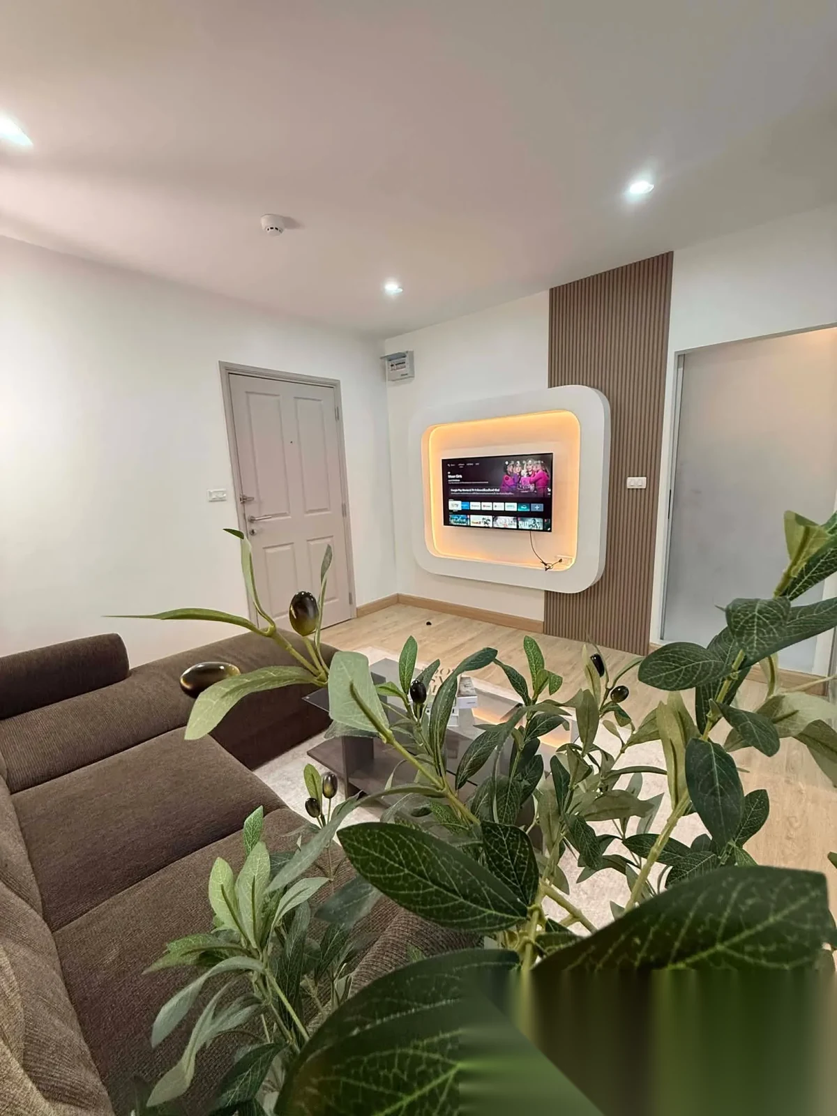 Апартаменты 1BR в ЖК D Condo Creek · Кату · Выход к бассейну — фото 9