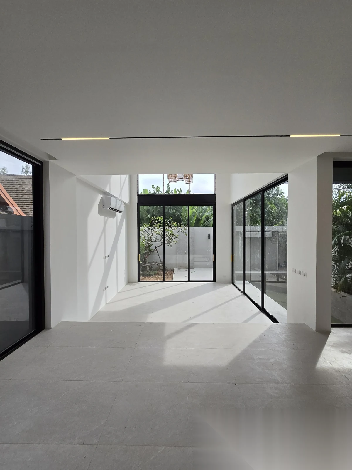 3 Bedroom Villa for sale · Pool View — photo 7