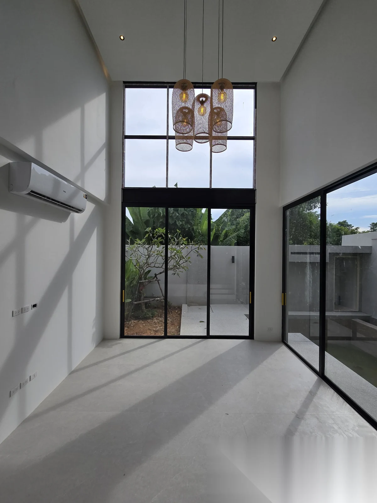 3 Bedroom Villa for sale · Pool View — photo 9