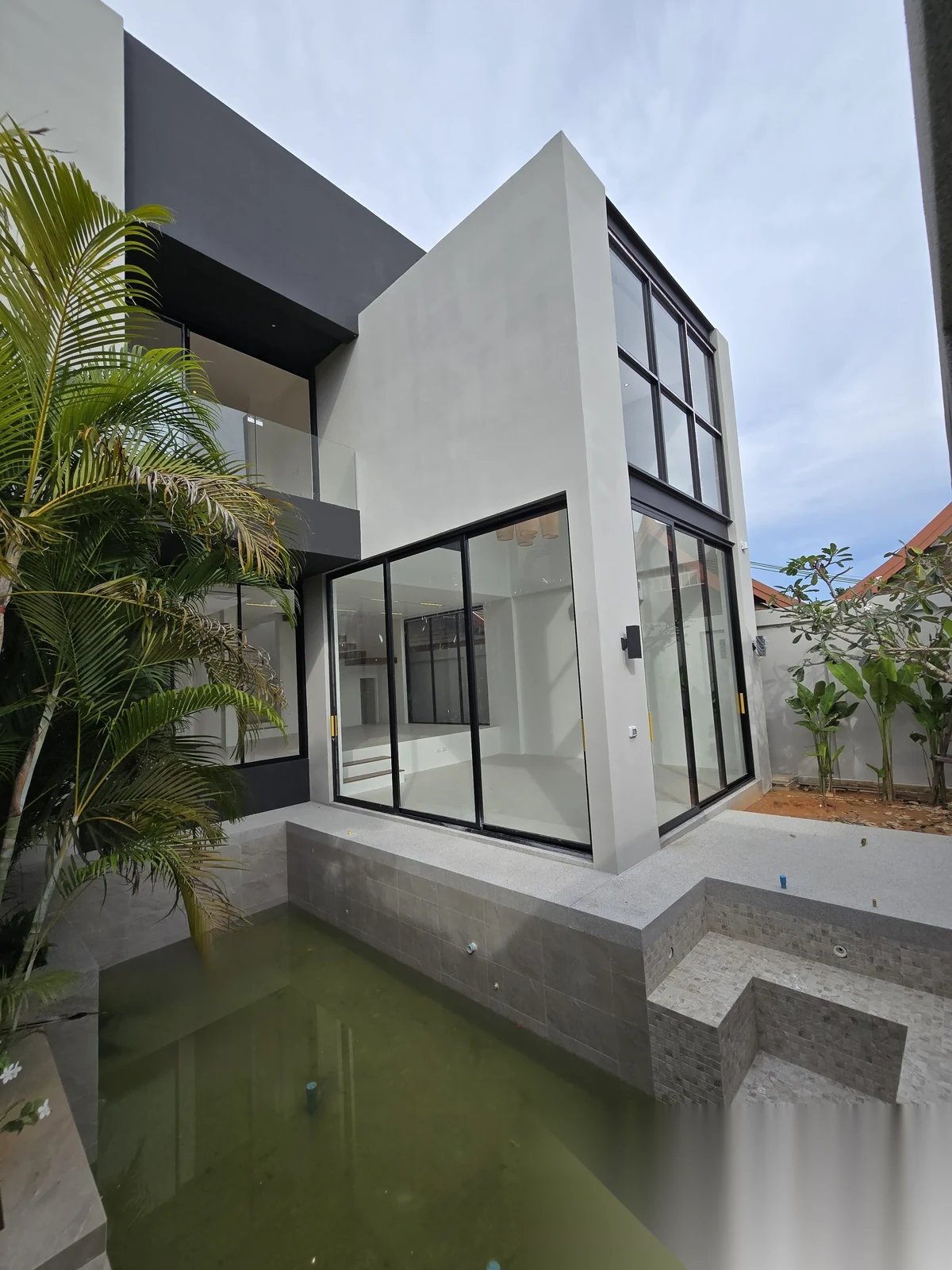 3 Bedroom Villa for sale · Pool View — photo 13