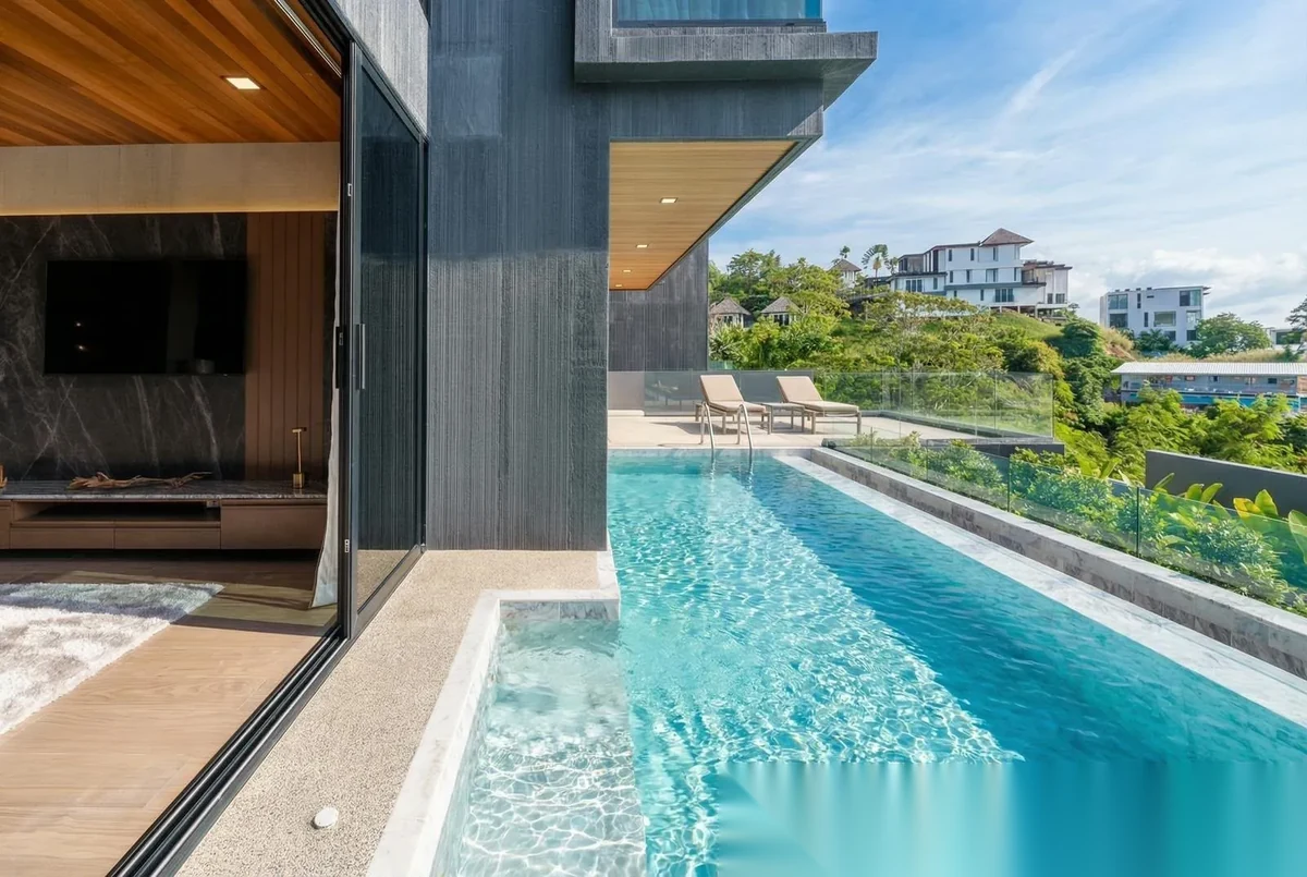 4 Bedroom Villa for sale · Pool View — photo 3