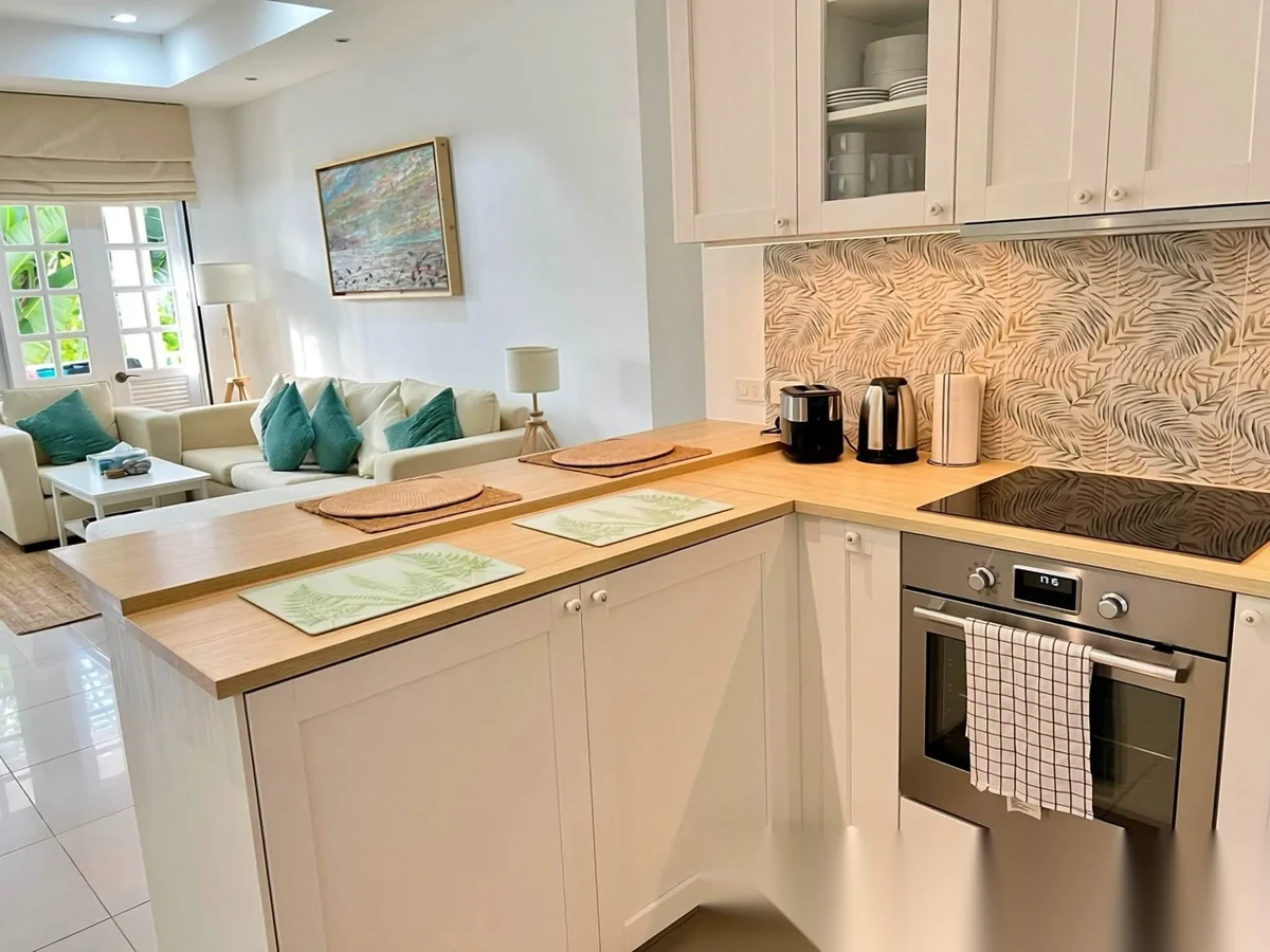 2 Bedroom Apartment for rent at Ocean Breeze complex · Choeng Thale · Garden View — photo 5