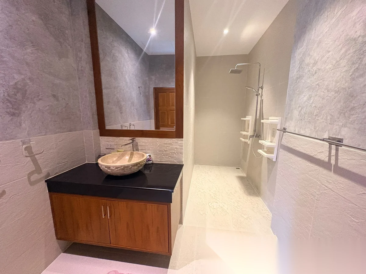 2 Bedroom House for sale — photo 8