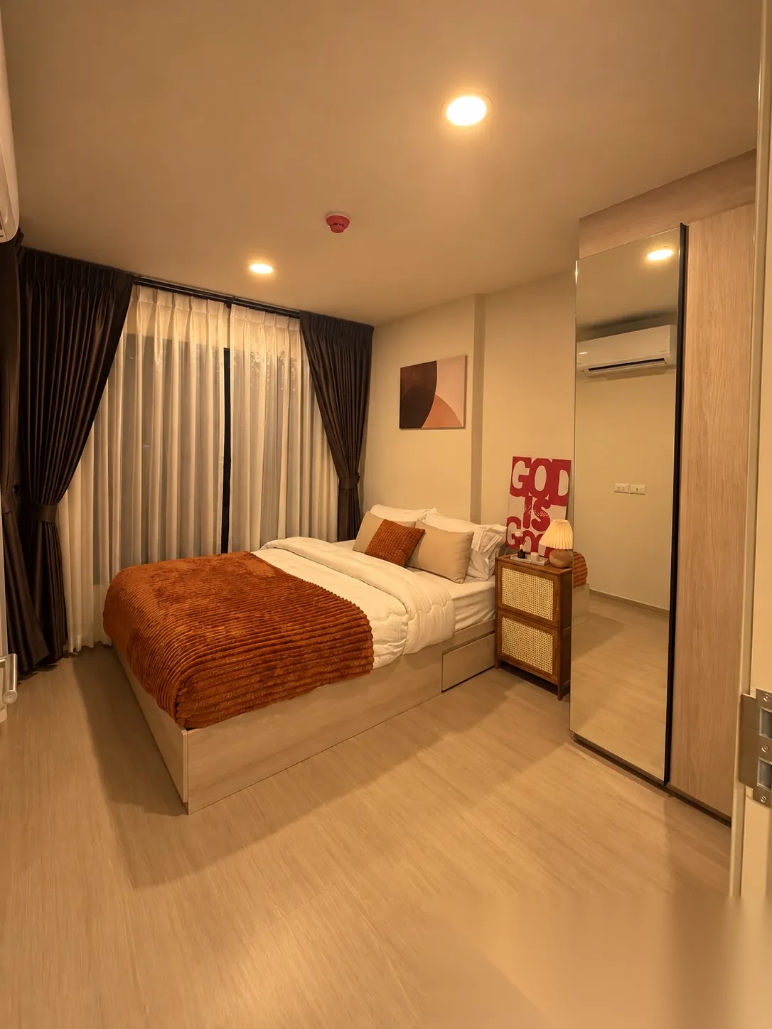 1 Bedroom Apartment for rent at The Origin Kathu-Patong complex · Kathu · Pool View — photo 2