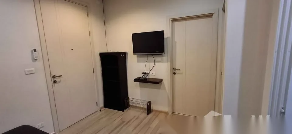 1 Bedroom Apartment for rent at The Base Downtown complex · Wichit — photo 4