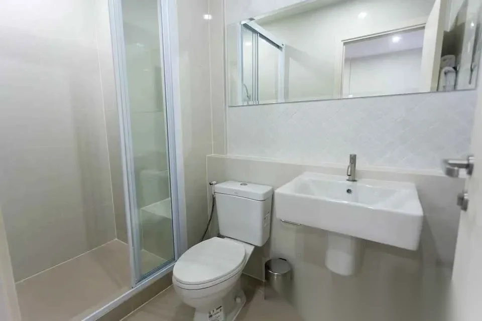 1 Bedroom Apartment for rent at The Base Downtown complex · Wichit — photo 7