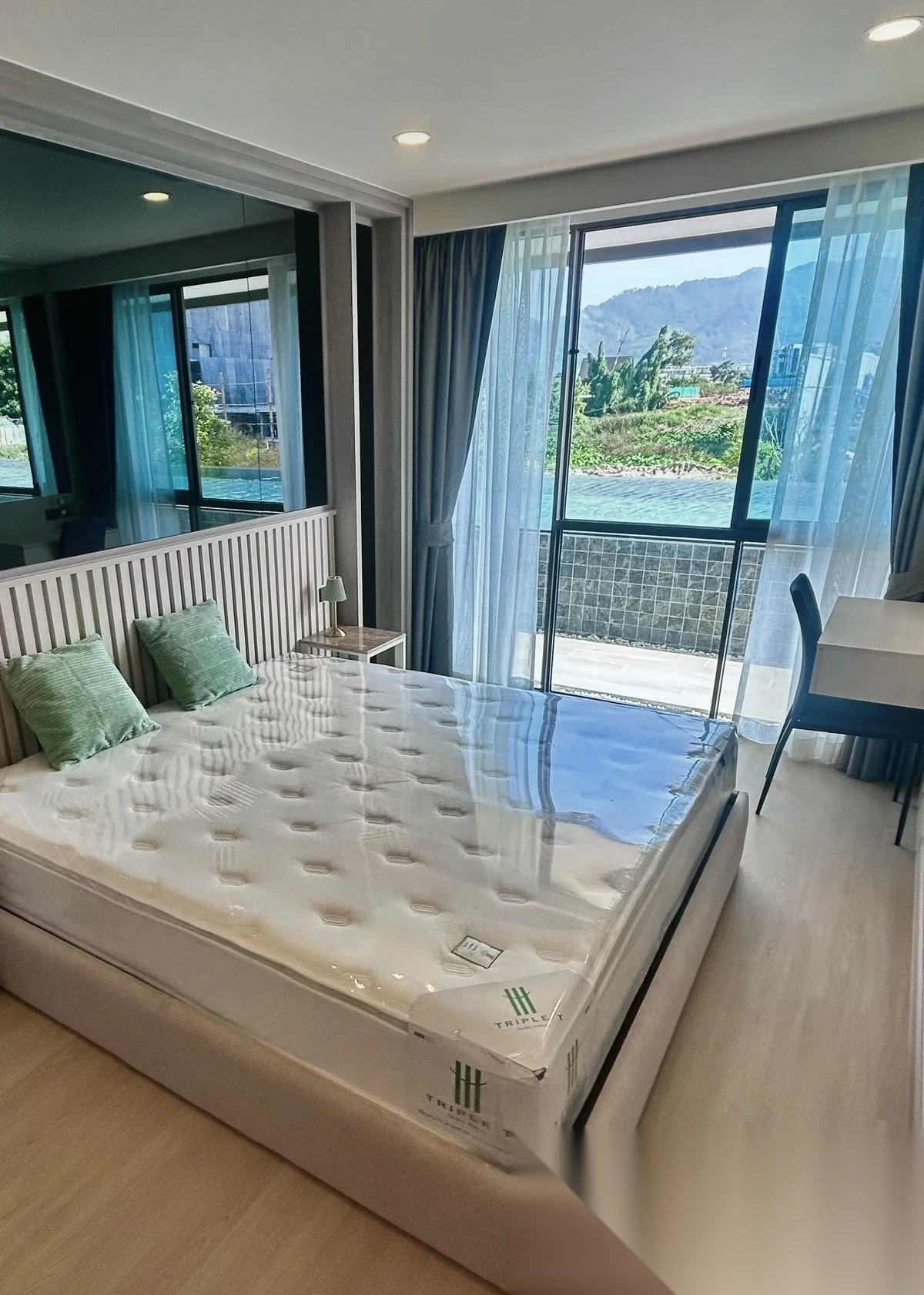 1 Bedroom Apartment for sale at The Ozone Oasis Condominium complex · Choeng Thale · Pool Access — photo 8