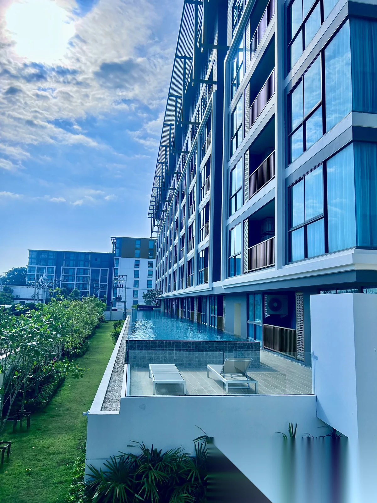 1 Bedroom Apartment for sale at The Ozone Oasis Condominium complex · Choeng Thale · Pool Access — photo 11
