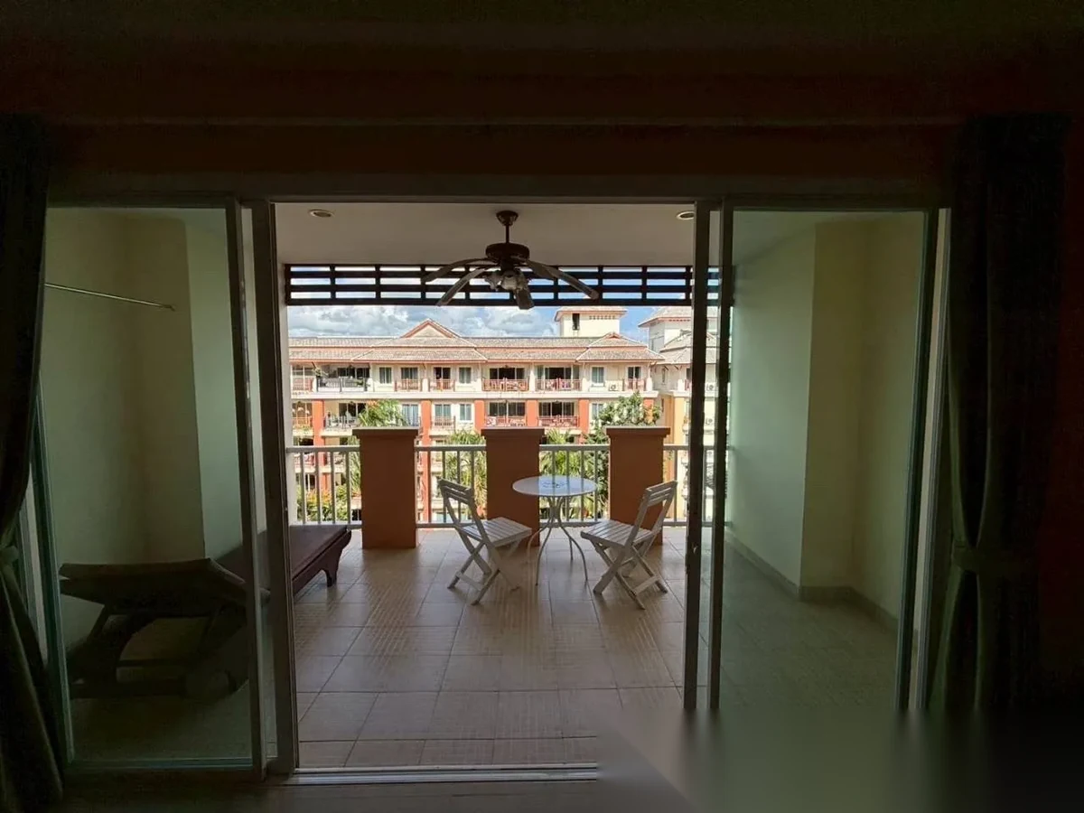 1 Bedroom Apartment for sale at Palm Breeze Resort complex · Rawai · Garden View — photo 2