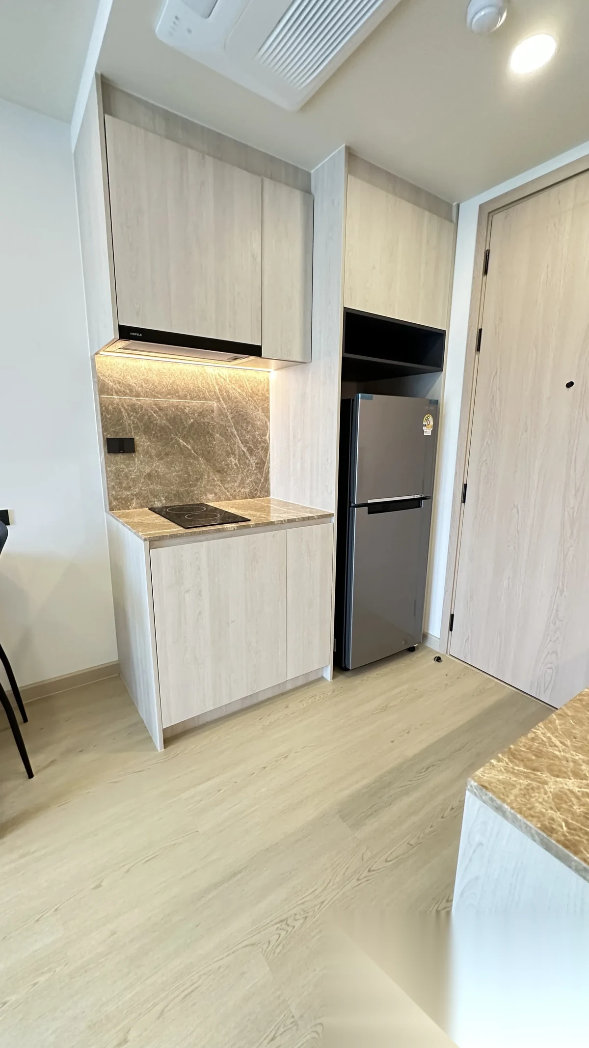 Апартаменты 1BR в ЖК The Ozone Oasis Condominium · Чернг Тале / Bang Tao · Выход к бассейну — фото 5