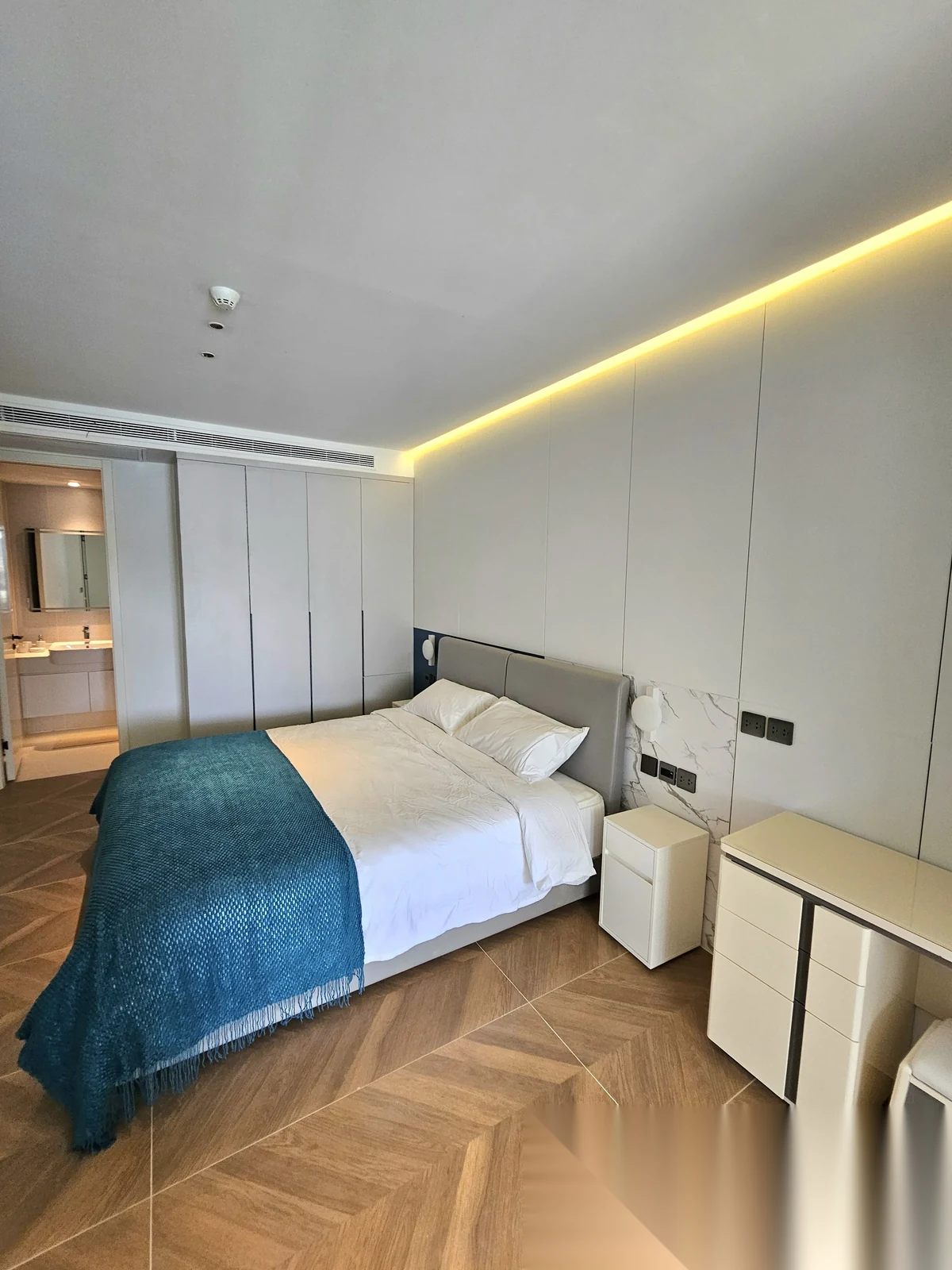 2 Bedroom Apartment for sale at Kora Beach Resort Phuket complex · Choeng Thale — photo 23