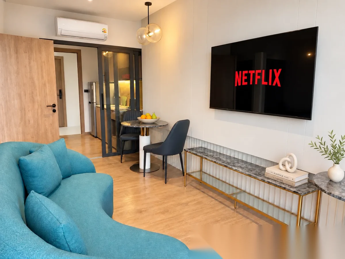 Апартаменты 1BR в ЖК Bellevue Beachfront Condo · Чернг Тале / Bang Tao · Вид на бассейн — фото 2