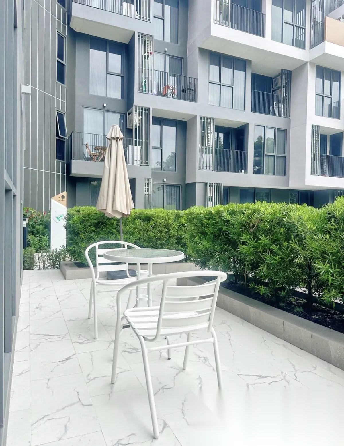 2 Bedroom Apartment for rent at Skypark Aurora Laguna Phuket complex · Choeng Thale · Garden View — photo 8