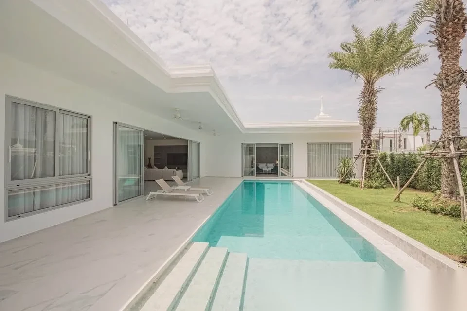 5 Bedroom Villa for rent at Ivory Villas Phase 2 complex · Rawai · Pool View — photo 2