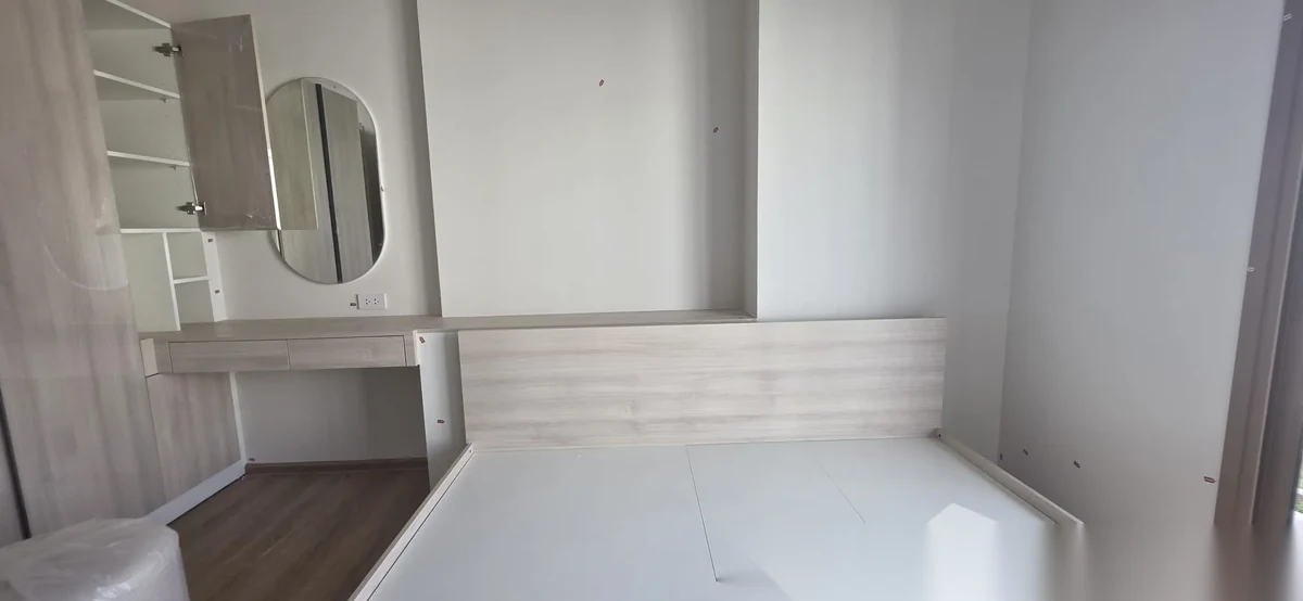 Апартаменты 2BR в ЖК Escent Phuket · Вичит · Вид на бассейн — фото 2