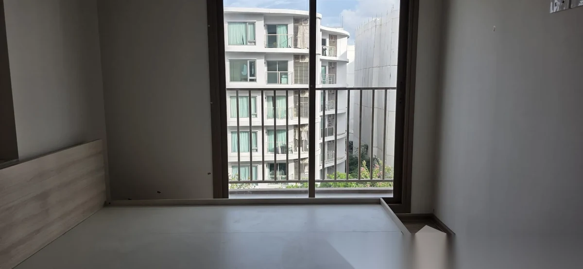 Апартаменты 2BR в ЖК Escent Phuket · Вичит · Вид на бассейн — фото 14