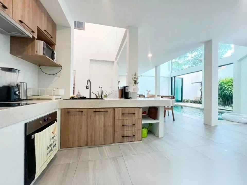 3 Bedroom Villa for rent at Double-Storey Modern Pool Villa With Garden Near Rama 5 Park complex · Phuket Town — photo 6