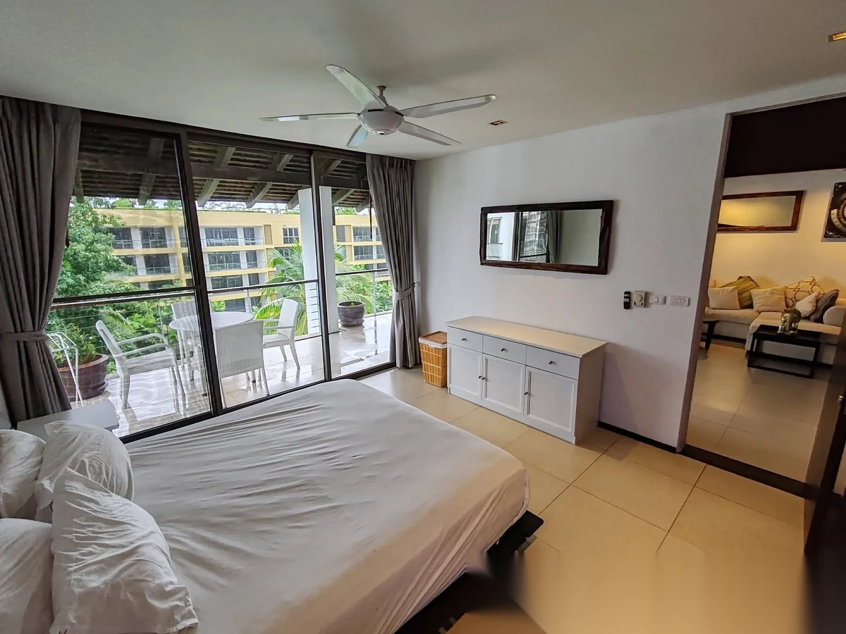 2 Bedroom Penthouse for rent at Casuarina Shores complex · Choeng Thale · Pool View — photo 6