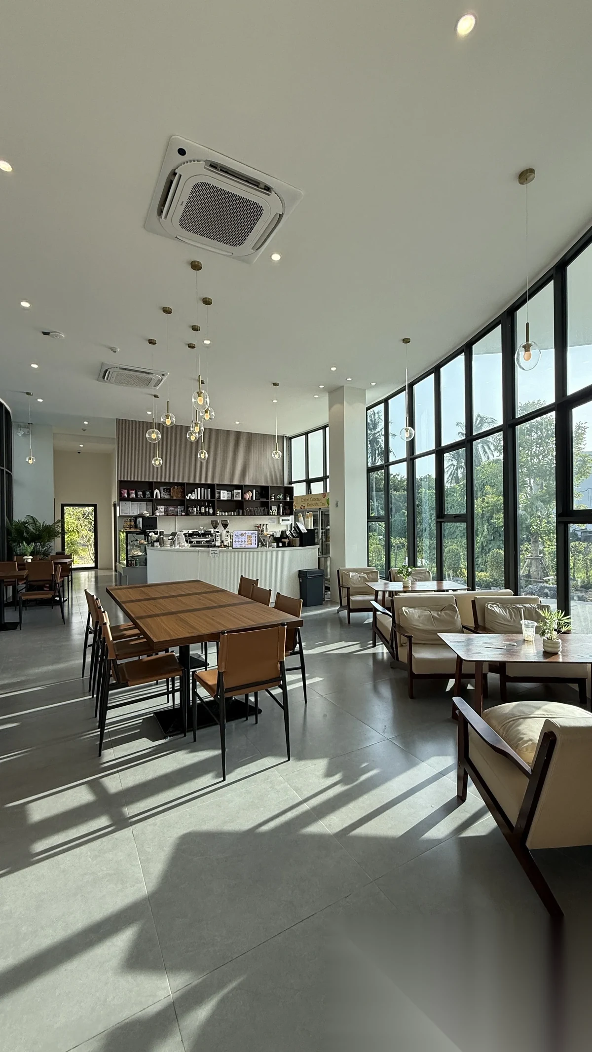 1 Bedroom Apartment for sale at Capri Residences complex · Choeng Thale · Pool View — photo 2