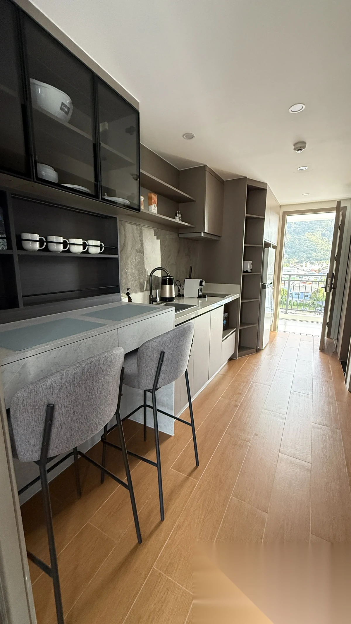 1 Bedroom Apartment for sale at Capri Residences complex · Choeng Thale · Pool View — photo 4