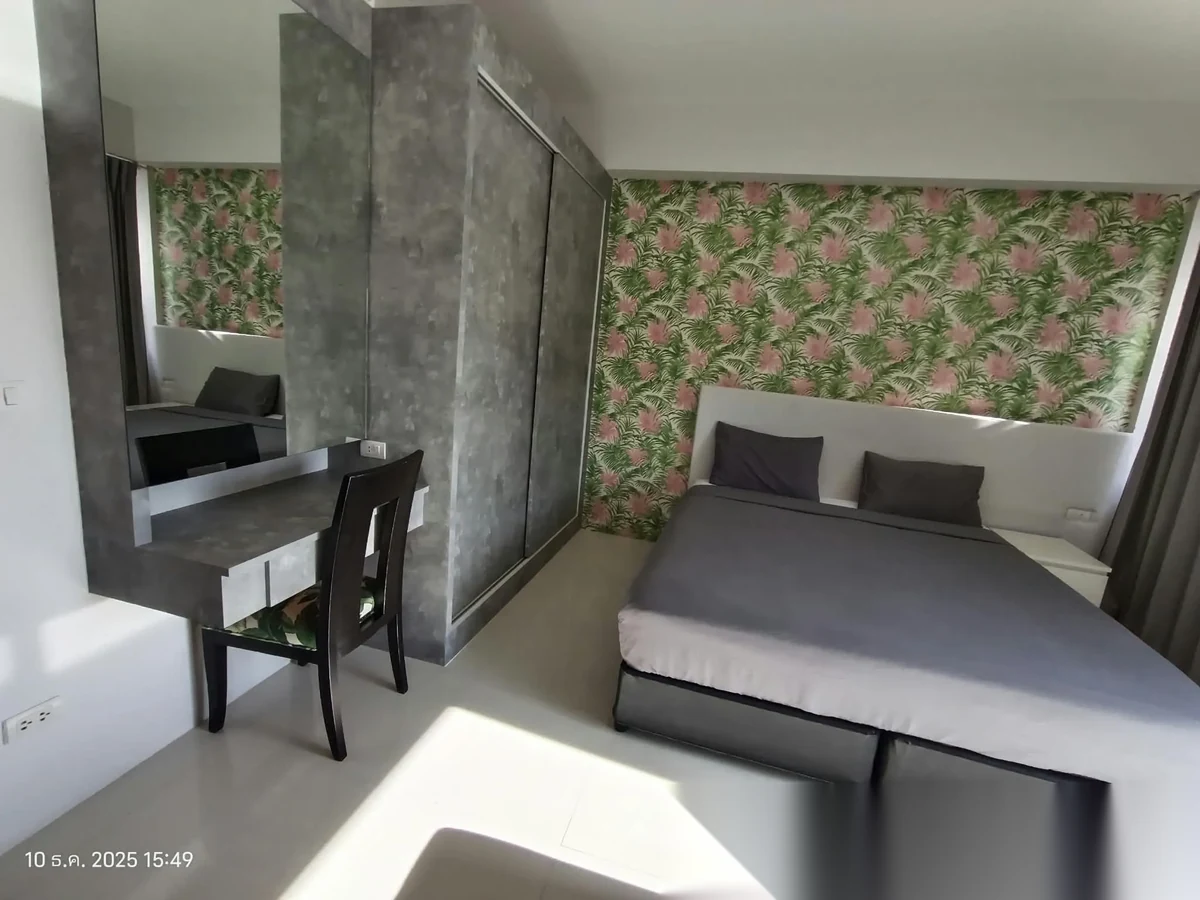 2 Bedroom Apartment for rent at Buppa House Apartment complex · Phuket Town · Pool Access — photo 4
