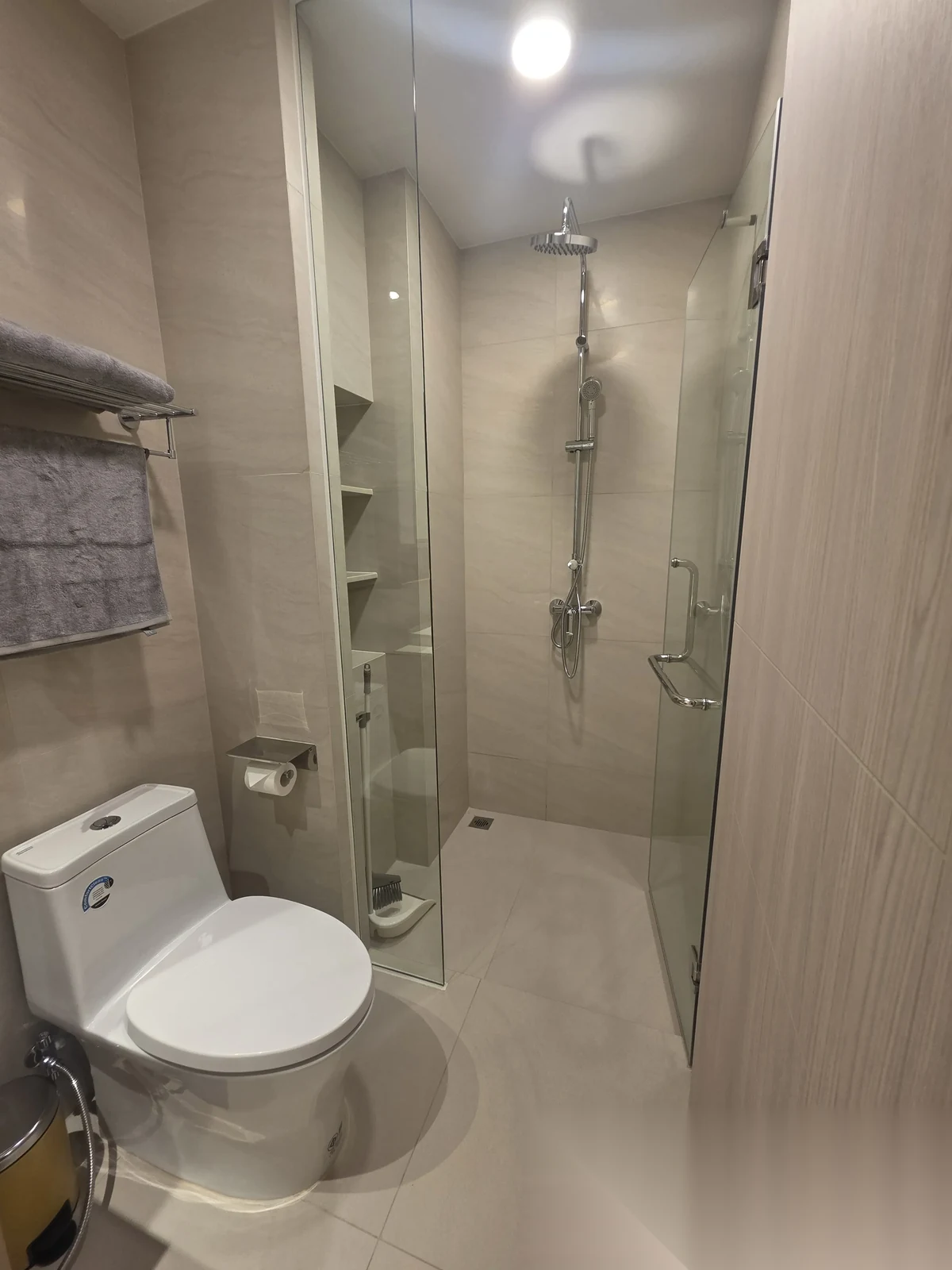 2 Bedroom Apartment for rent at Skypark Celeste Laguna complex · Choeng Thale · Golf Course View — photo 10