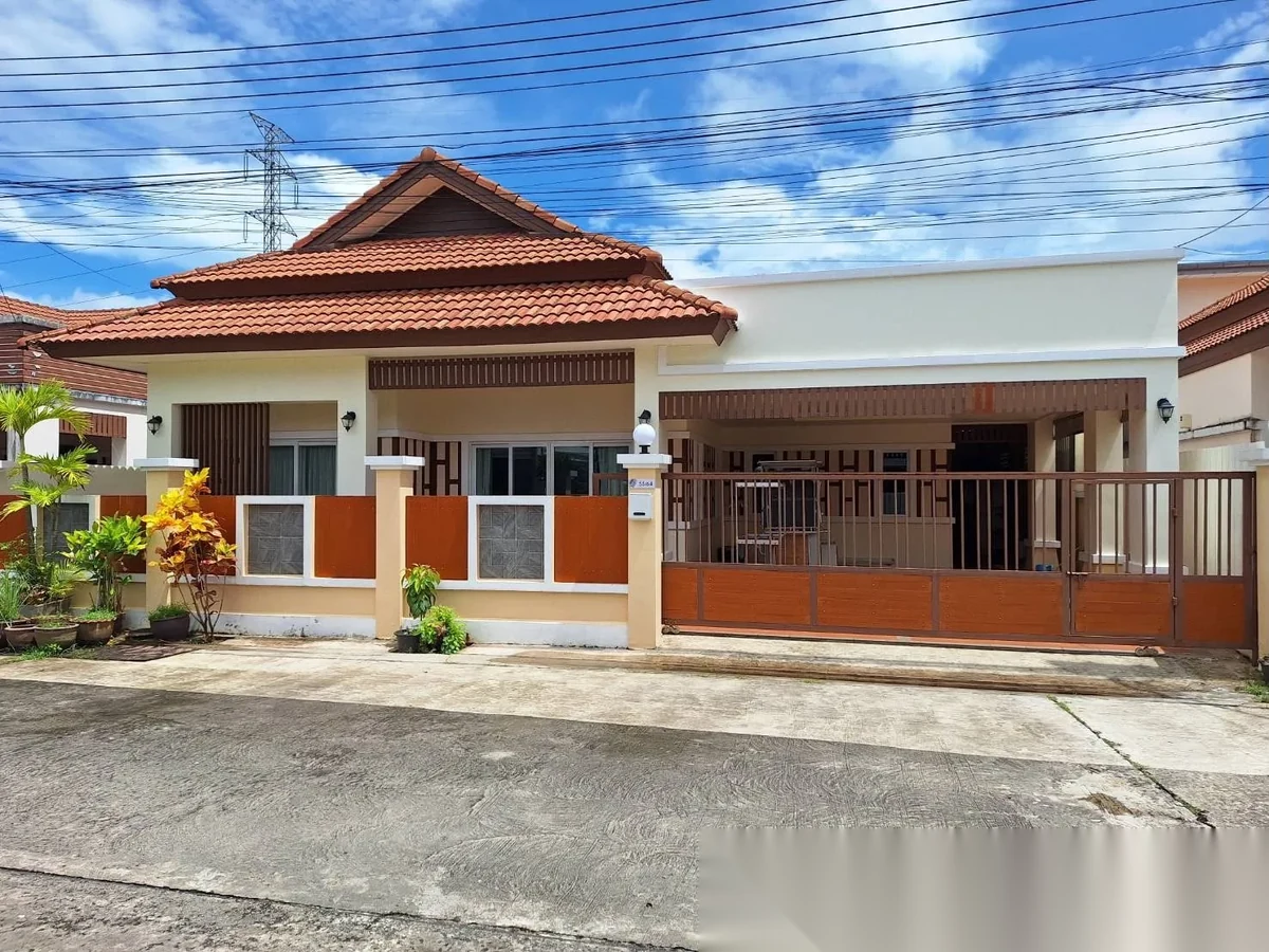3 Bedroom House for rent at Somboonsab Village complex · Si Sunthon — photo 2