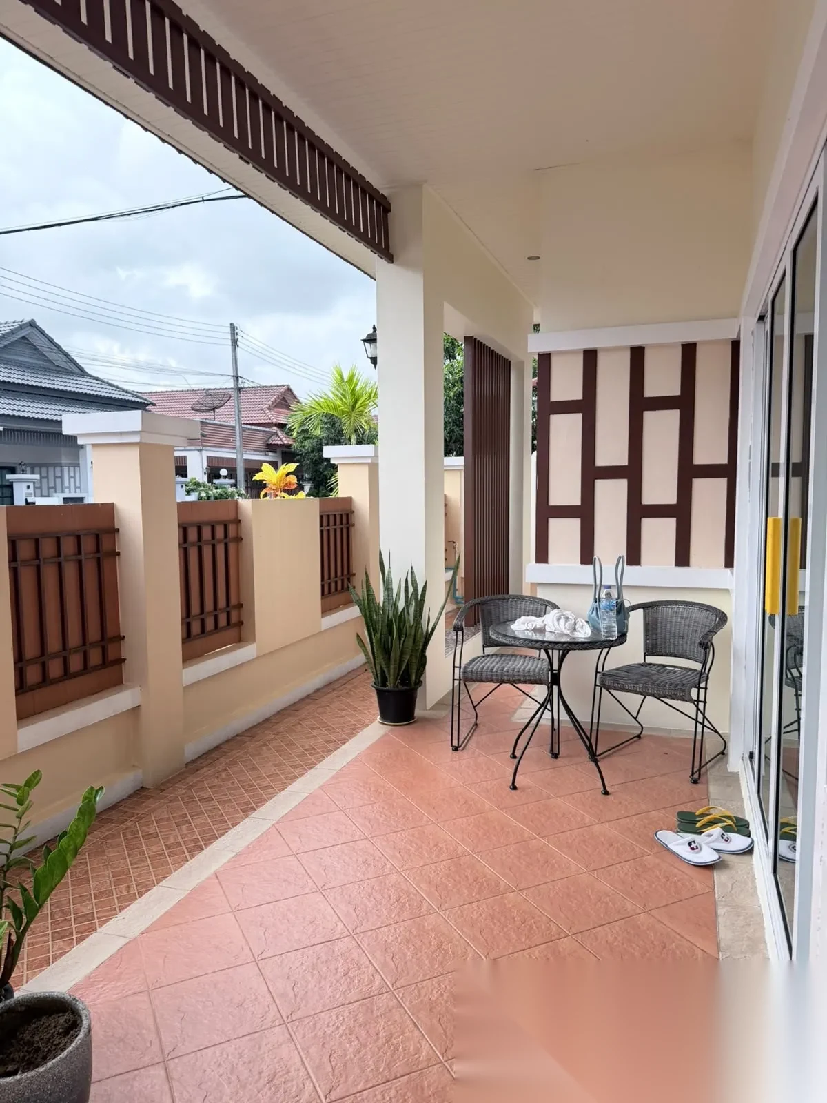 3 Bedroom House for rent at Somboonsab Village complex · Si Sunthon — photo 5
