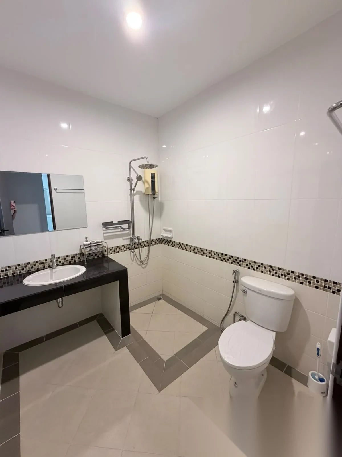 3 Bedroom House for rent at Somboonsab Village complex · Si Sunthon — photo 10