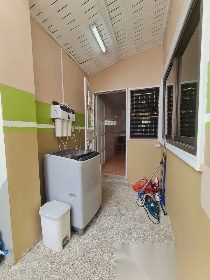 3 Bedroom House for rent at Baan Suan Neramit 5 complex · Si Sunthon · Garden View — photo 8