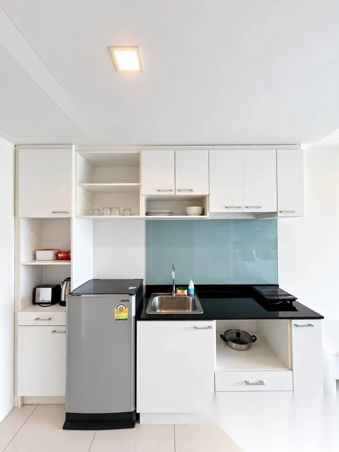 1 Bedroom Apartment for rent at The Pixels Cape Panwa Condo complex · Wichit · Pool Access — photo 9