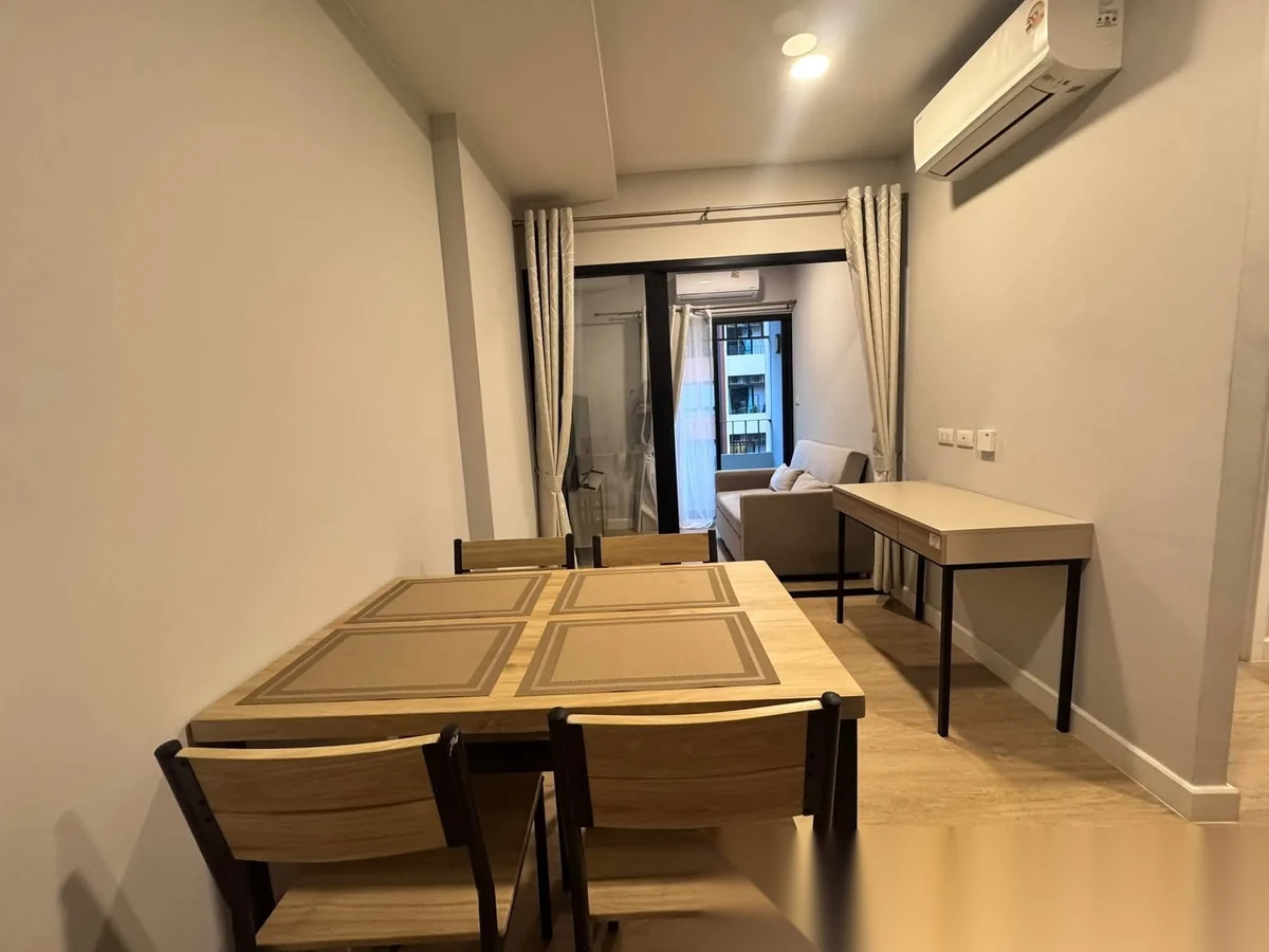 1 Bedroom Apartment for rent at The Cube Amaze complex · Si Sunthon · Pool View — photo 4