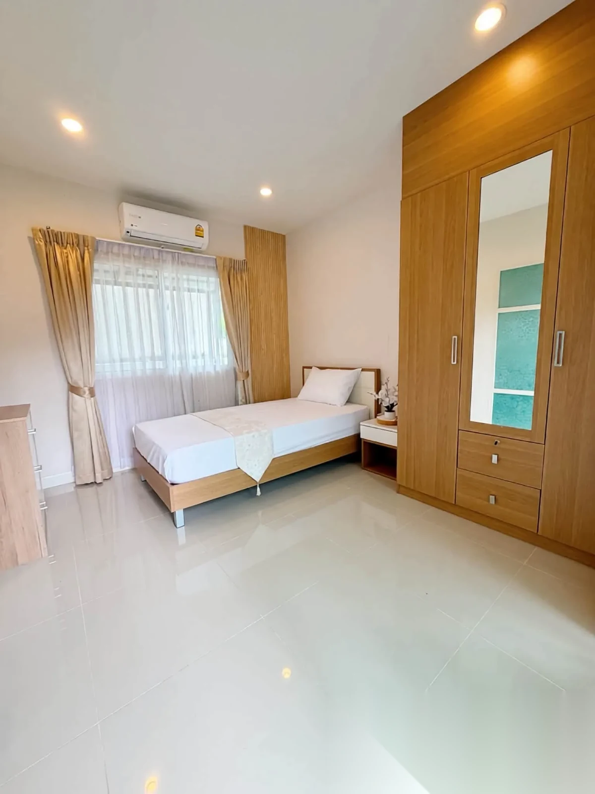 4 Bedroom House for rent at Saransiri Kohkaew complex · Ko Kaeo — photo 3