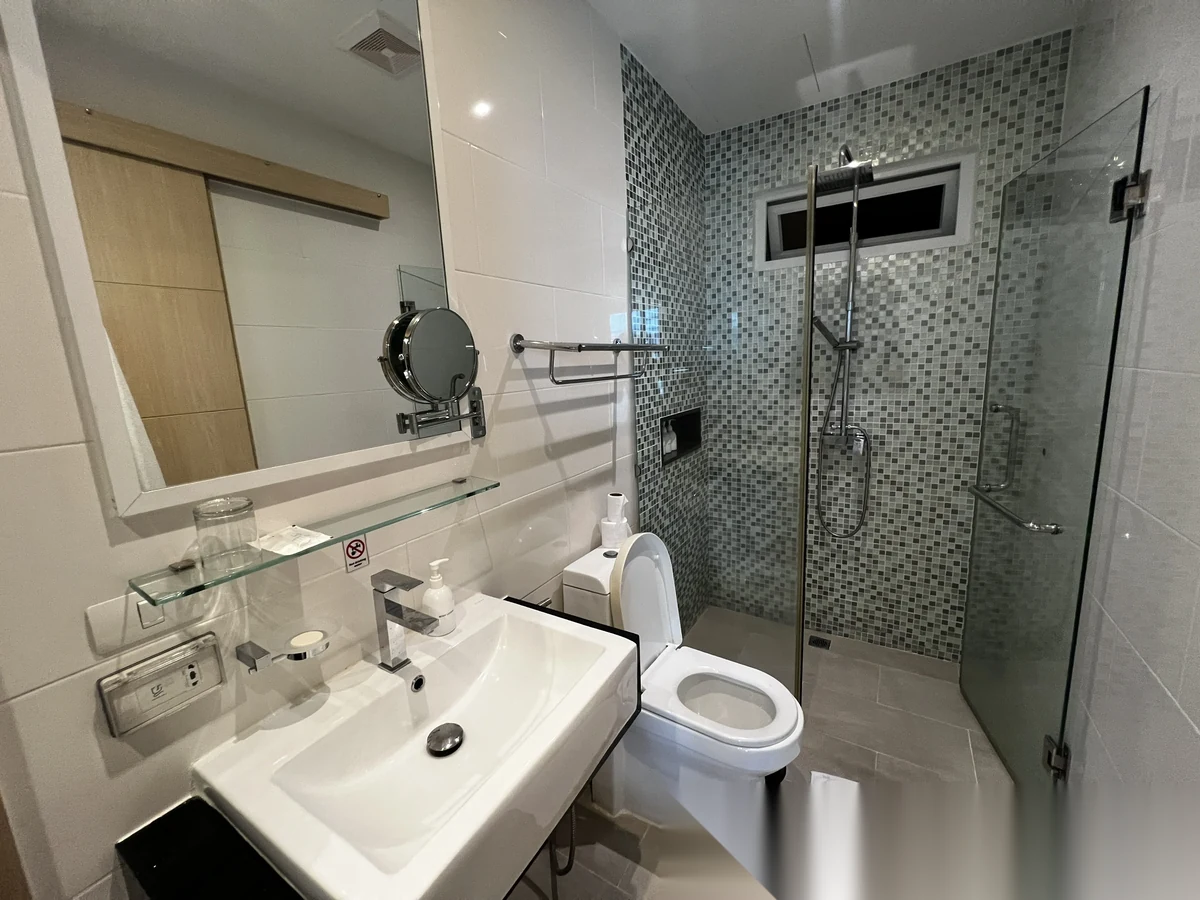 Апартаменты 1BR в ЖК The Beachfront · Раваи · Частичный вид на море — фото 3