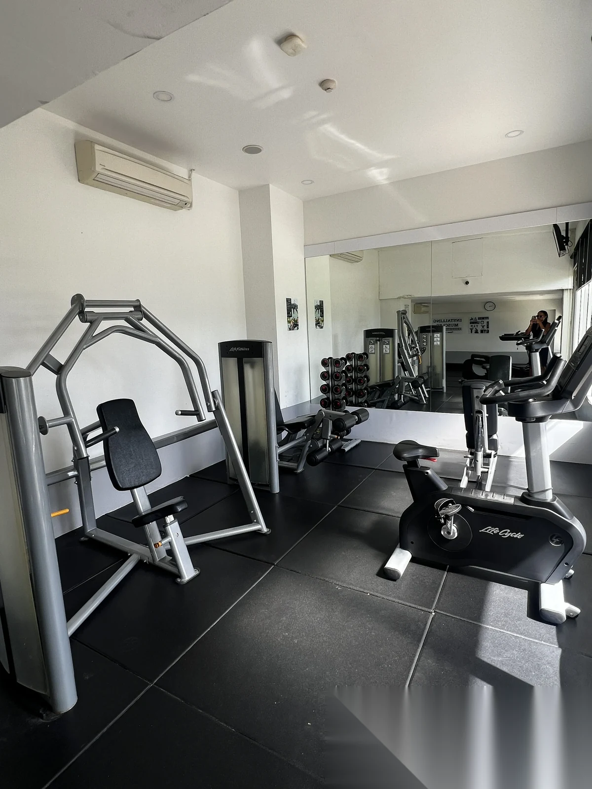 Апартаменты 1BR в ЖК The Beachfront · Раваи · Частичный вид на море — фото 18