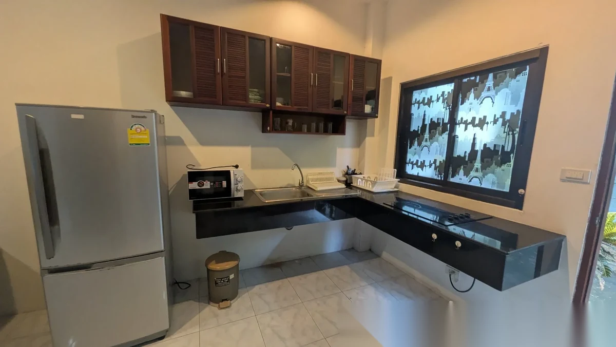Апартаменты 1BR в ЖК Rawai Seaview Condominium · Раваи · Вид на бассейн — фото 3