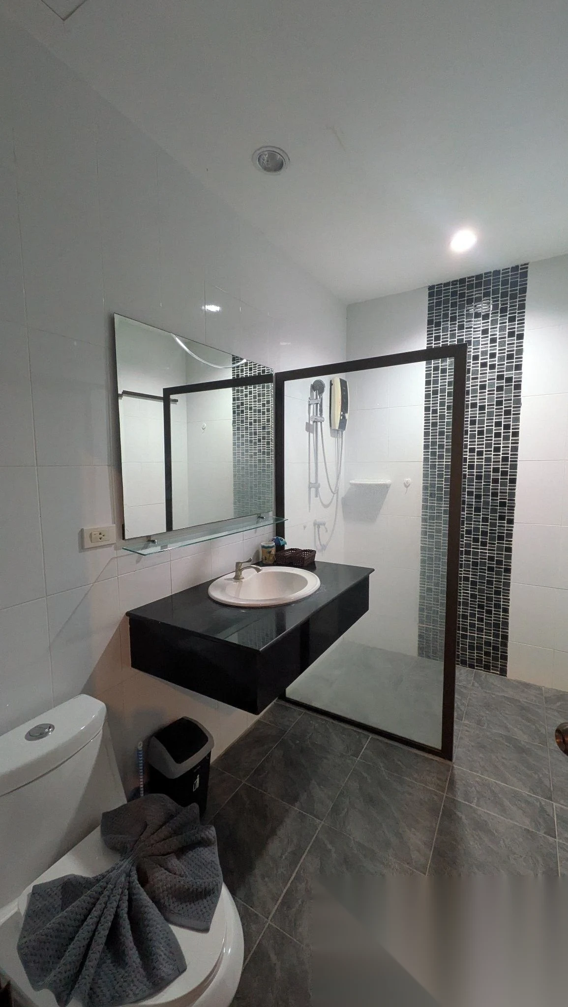 Апартаменты 1BR в ЖК Rawai Seaview Condominium · Раваи · Вид на бассейн — фото 7