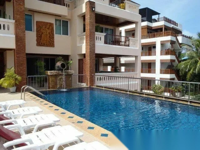 Апартаменты 1BR в ЖК Surin Sabai · Чернг Тале / Bang Tao · Вид на бассейн — фото 16