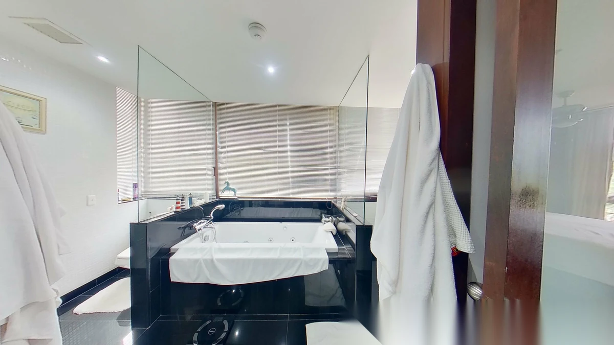 2 Bedroom Apartment for sale at Royal Phuket Marina complex · Ko Kaeo · Pool View — photo 7