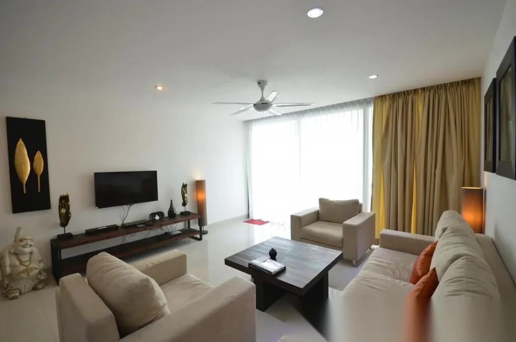 Апартаменты 2BR в ЖК Sansuri · Чернг Тале / Bang Tao · Вид в сад — фото 7