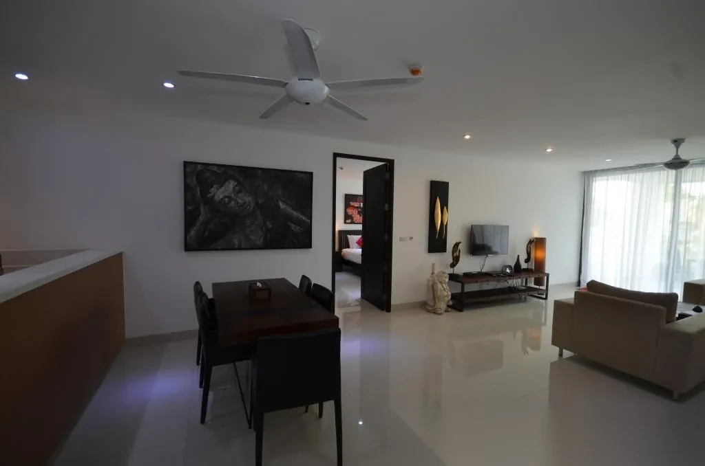 Апартаменты 2BR в ЖК Sansuri · Чернг Тале / Bang Tao · Вид в сад — фото 10