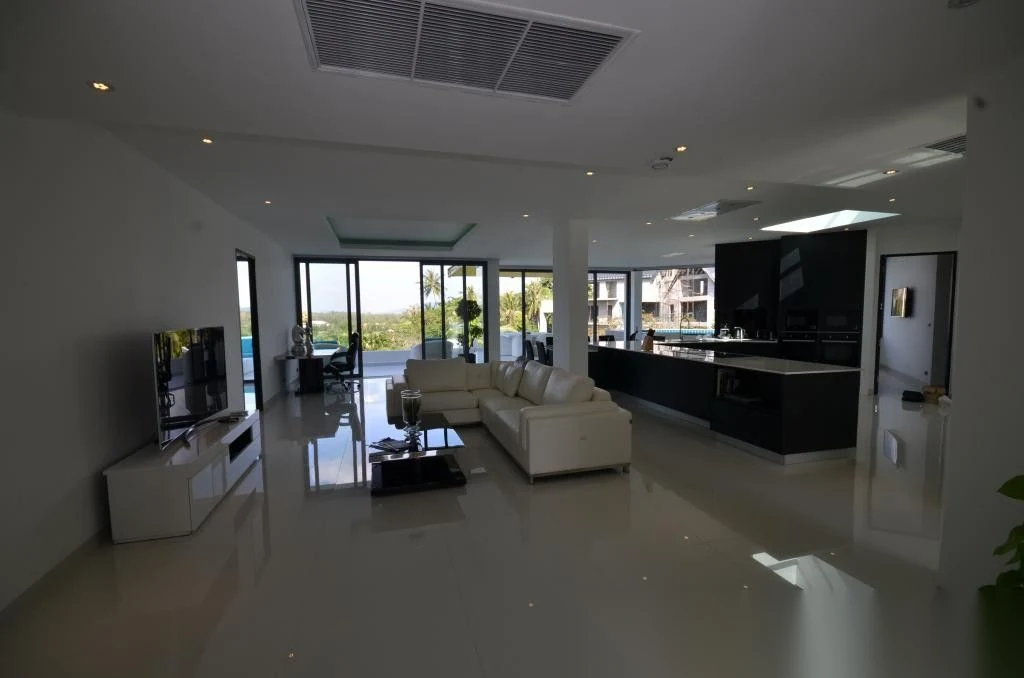 3 Bedroom Penthouse for rent at Sansuri complex · Choeng Thale · Garden View — photo 2