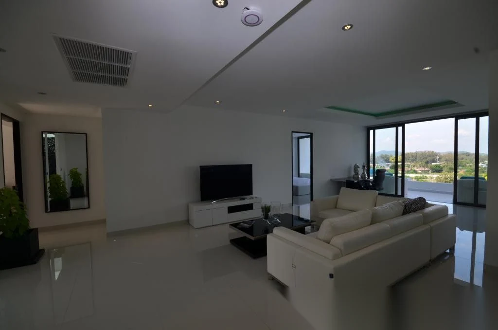 3 Bedroom Penthouse for rent at Sansuri complex · Choeng Thale · Garden View — photo 4
