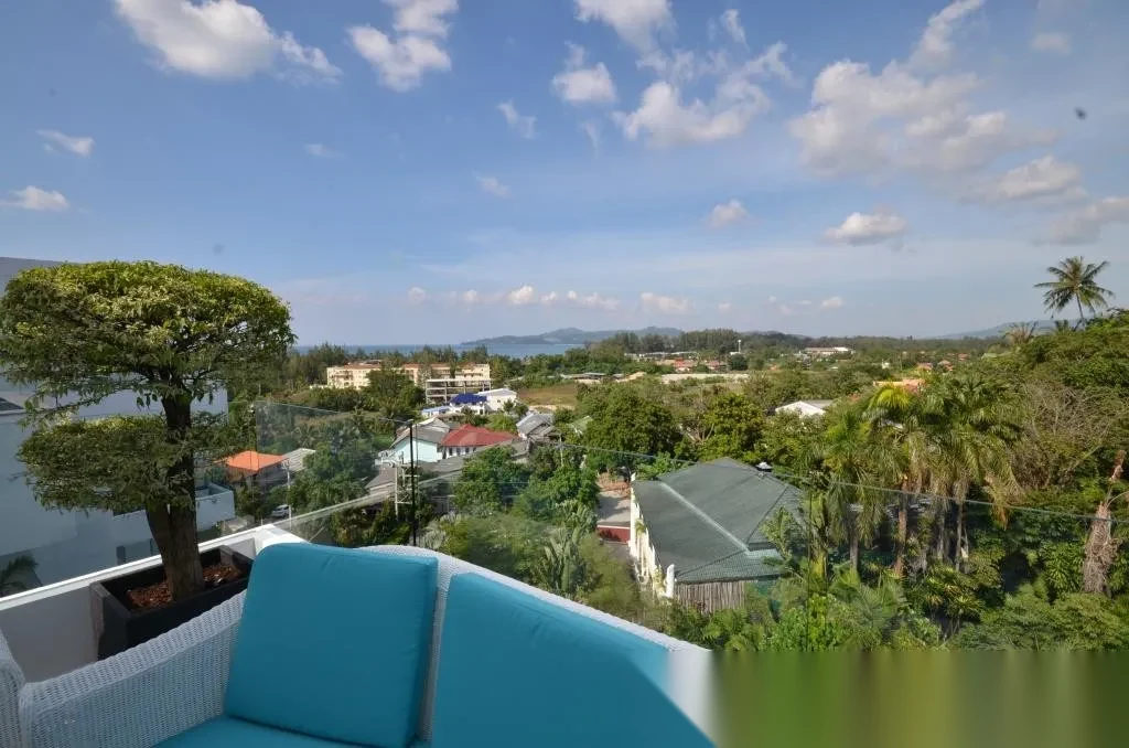 3 Bedroom Penthouse for rent at Sansuri complex · Choeng Thale · Garden View — photo 6