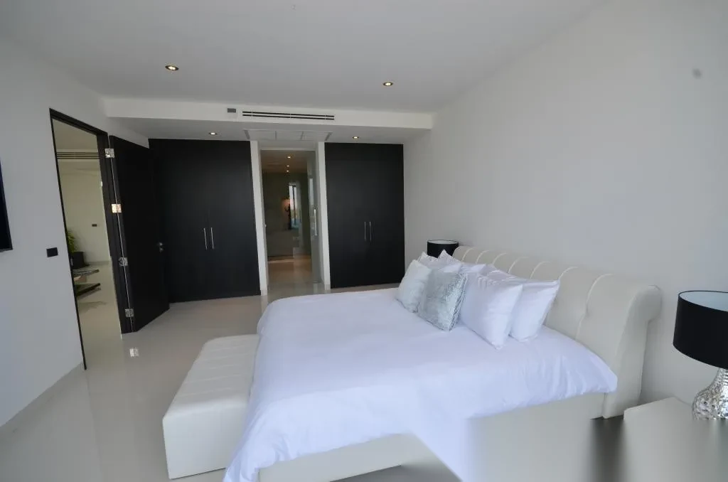 3 Bedroom Penthouse for rent at Sansuri complex · Choeng Thale · Garden View — photo 9