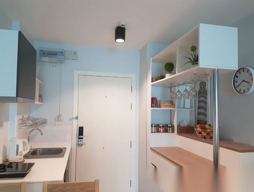 Апартаменты 2BR в ЖК ZCAPE III · Вичит · Вид на бассейн — фото 5