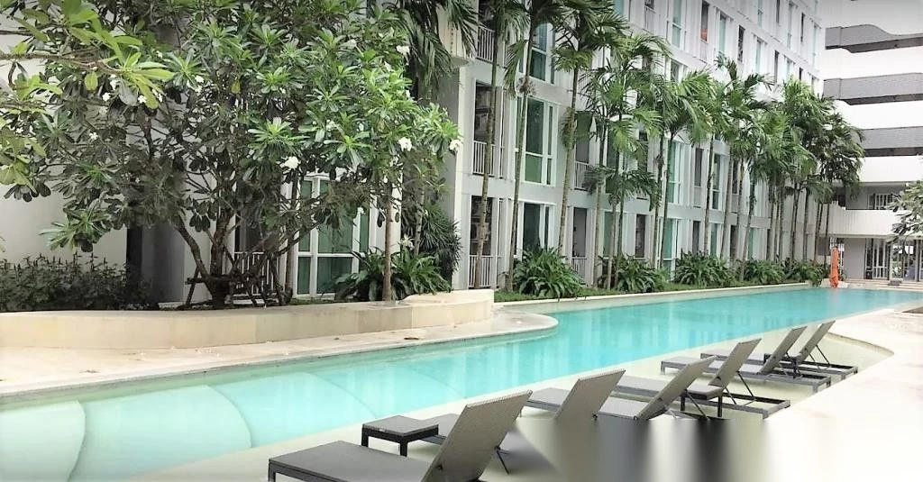 Апартаменты 1BR в ЖК The Base Downtown · Вичит · Вид на бассейн — фото 3