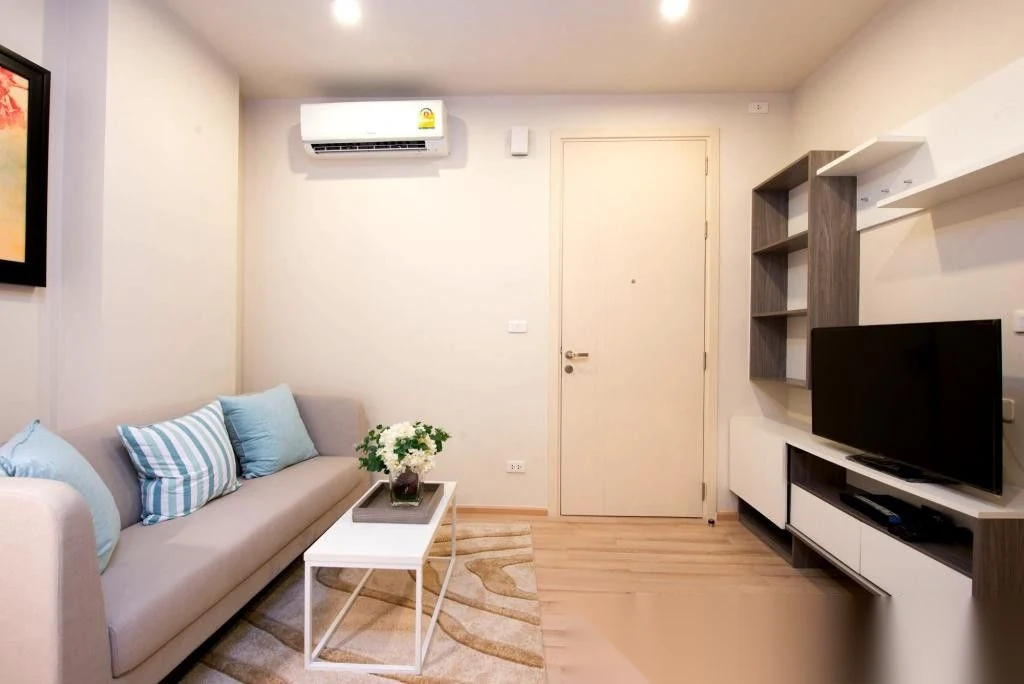 Апартаменты 1BR в ЖК The Base Downtown · Вичит · Вид на бассейн — фото 5