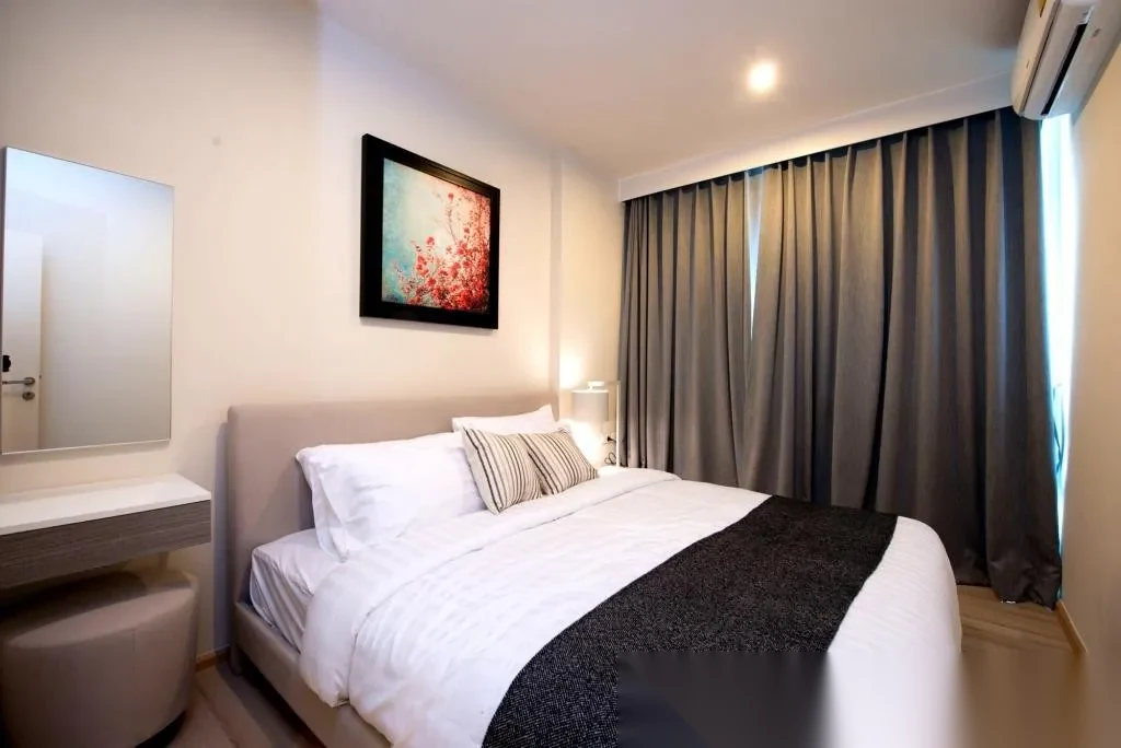 Апартаменты 1BR в ЖК The Base Downtown · Вичит · Вид на бассейн — фото 7